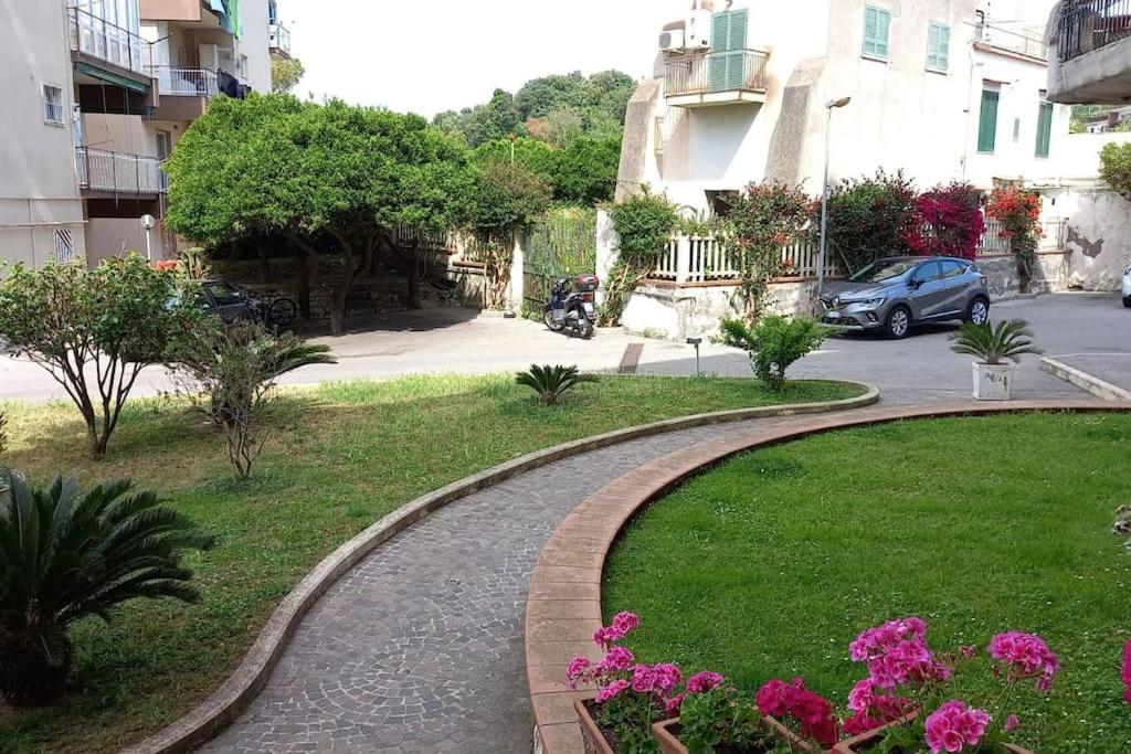 Domus Zagare - Wi-Fi Apartment Baia  ภายนอก รูปภาพ