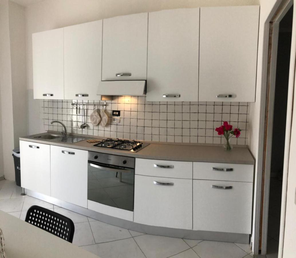 Domus Zagare - Wi-Fi Apartment Baia  ภายนอก รูปภาพ