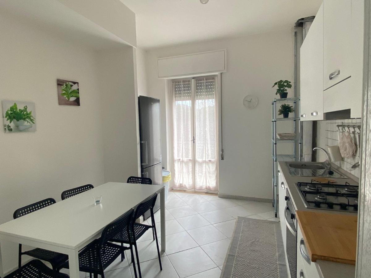 Domus Zagare - Wi-Fi Apartment Baia  ภายนอก รูปภาพ