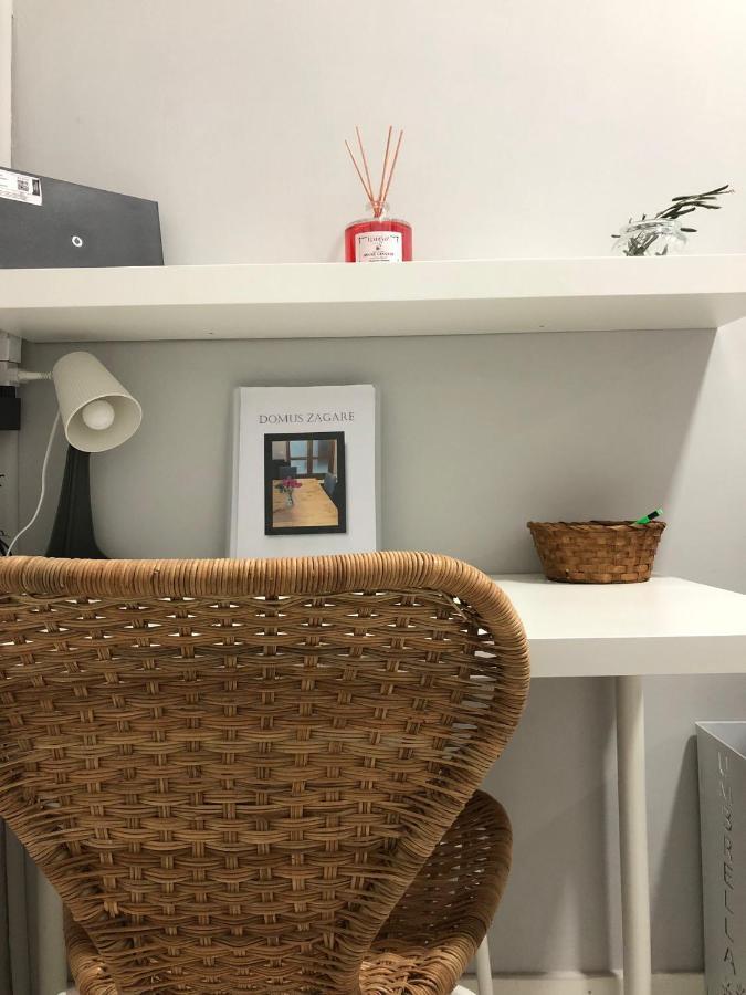 Domus Zagare - Wi-Fi Apartment Baia  ภายนอก รูปภาพ